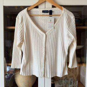 Vintage Liz Claiborne White Ribbed V-Neck Cardigan